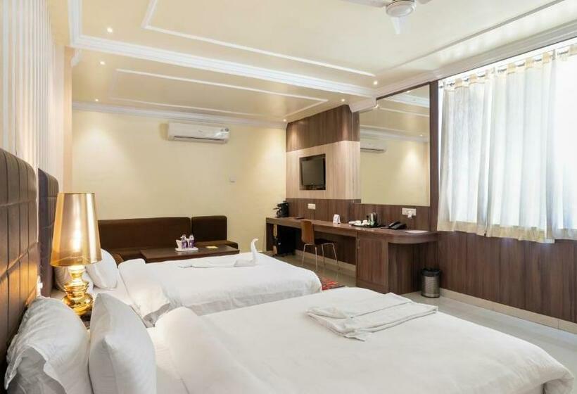 اتاق اجرایی, Niranjana Hotel Bodhgaya