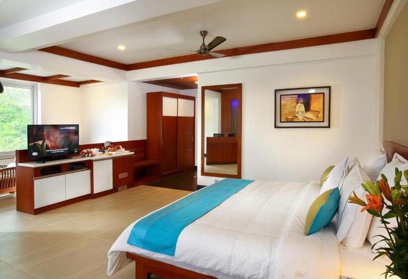 سوییت جونیور, Chandys Windy Woods Munnar