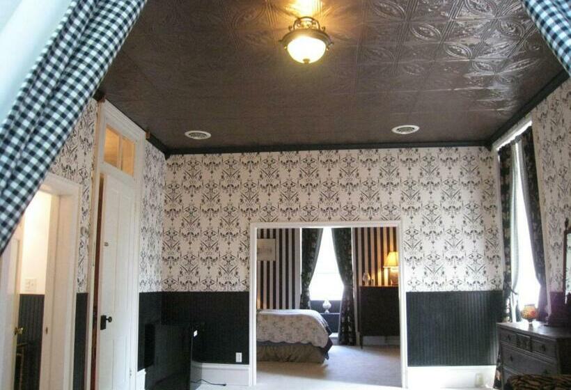 디럭스 스위트, Allegheny Street Bed & Breakfast