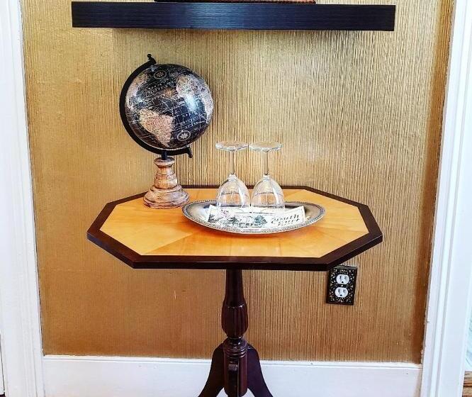 标准间, South Court Inn