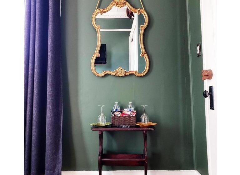 标准房带园景, South Court Inn