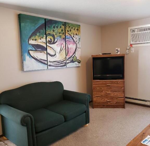 Люкс, Flaming Gorge Resort