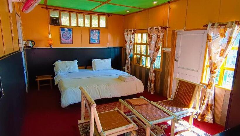 Дом 1 Спальня, Mcleodganj Bed & Breakfast