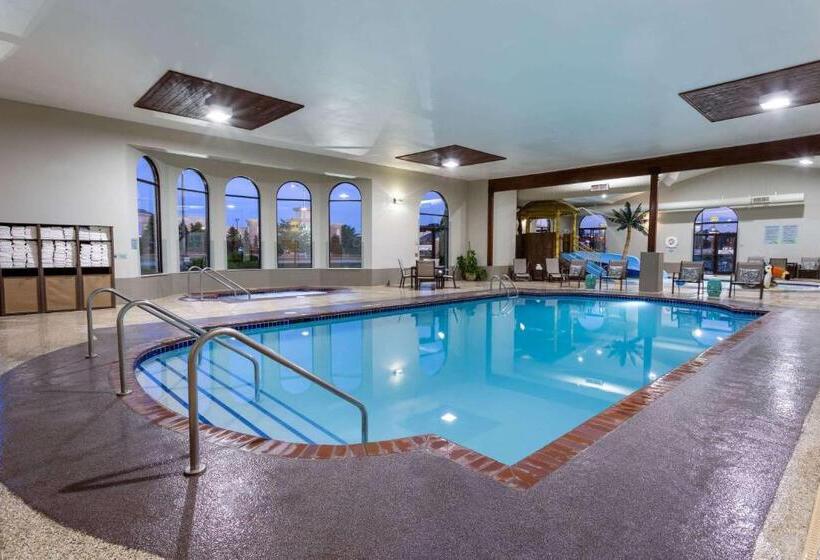 סוויטה, Wingate By Wyndham Wisconsin Dells Waterpark