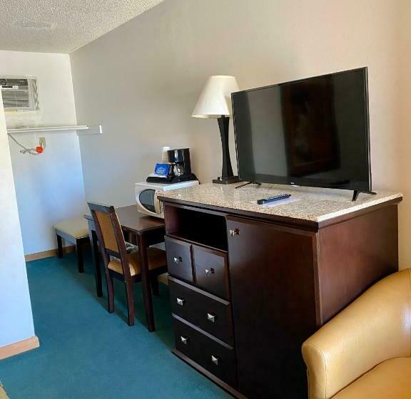 스탠다드 룸 킹사이즈 침대, Holiday Lodge