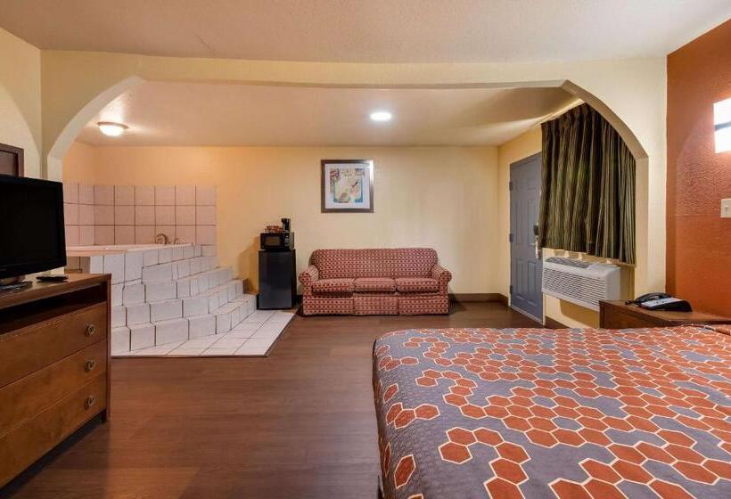 스탠다드 룸 킹사이즈 침대, Rodeway Inn & Suites East