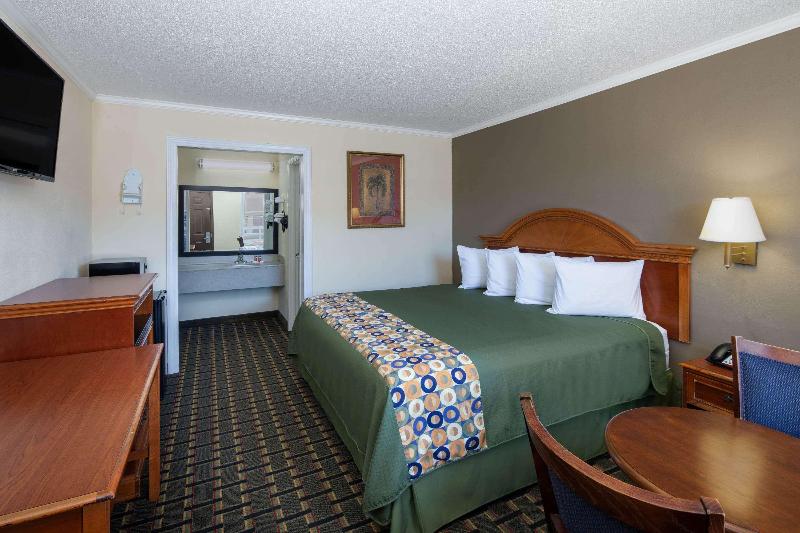 Стандартный Номер Кровать Кинг, Travelodge By Wyndham Orangeburg