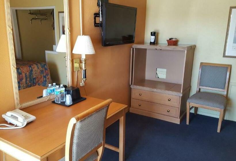 Номер Стандарт, Sands Motel