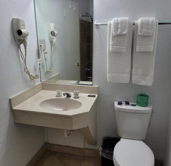 Номер Стандарт, Sands Motel