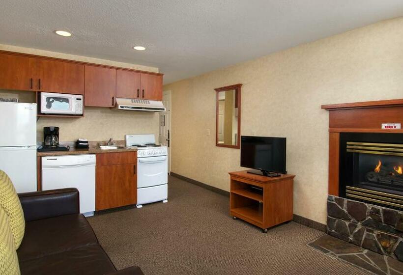 جناح, The Wayside Inn