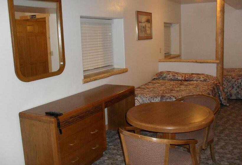 Трехместный Номер Базовый, Jared S Wild Rose Ranch Resort