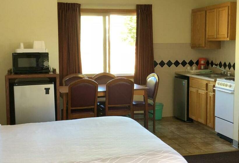 디럭스 룸, Monticello Motel
