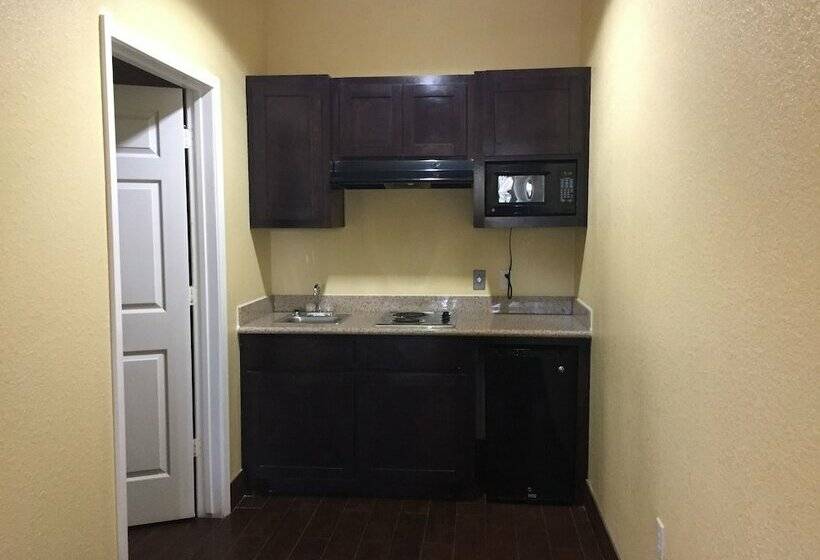 Family Suite, Highlands Suites