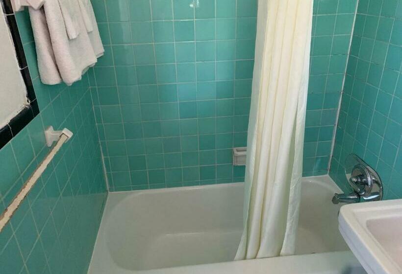 Стандартный Номер Кровать Кинг, Travel Inn Daytona