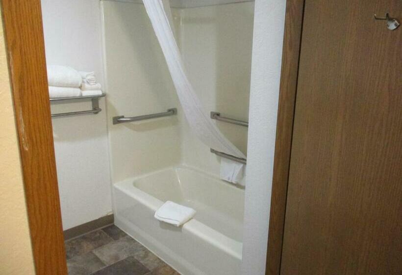 Номер Стандарт Адаптированный для Инвалидов, Travelodge By Wyndham Redwood Falls