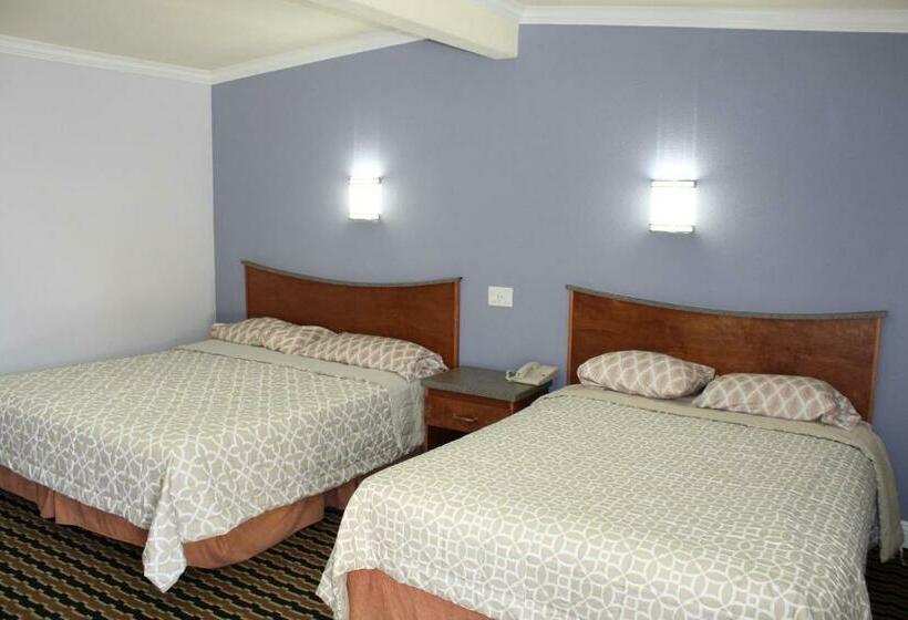 Номер Стандарт, Trails Motel