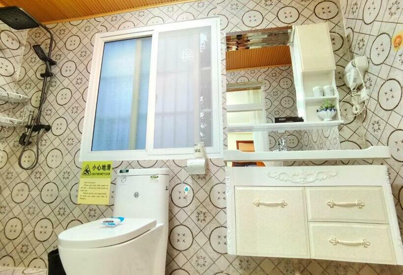 Quarto Estandar, Mama Naxi Guesthouse
