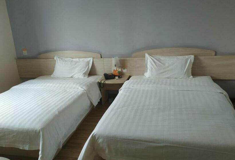 Номер бизнес-класса, 7days Inn Zhongshan People S Hospital Holiday Square