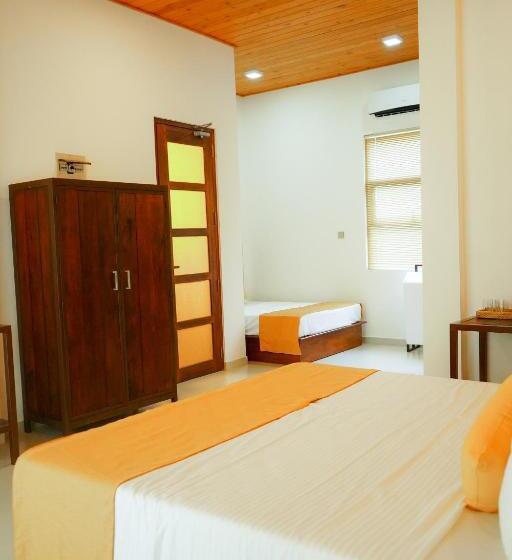 Четырехместный Номер Deluxe, Ananthara Resort