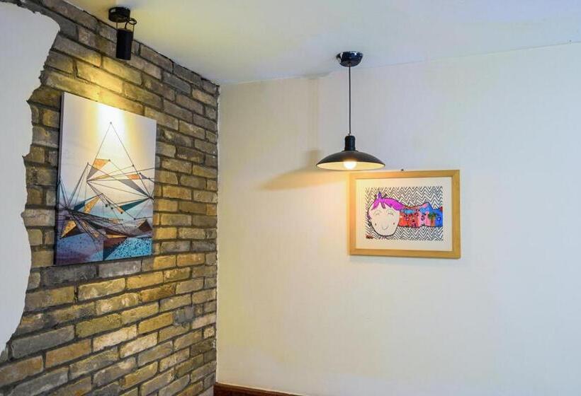 غرفة قياسية ثلاثية, Xi An Travelling With Hotel South Gate