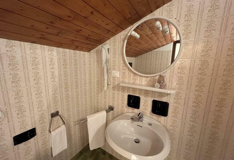 اتاق استاندارد, Diana