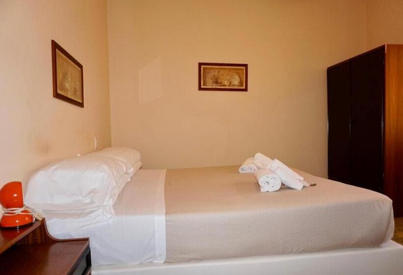 اتاق استاندارد, Diana