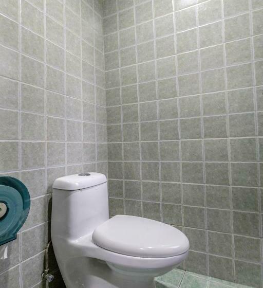 Кровать в Общей Комнате, Hofang Guest House