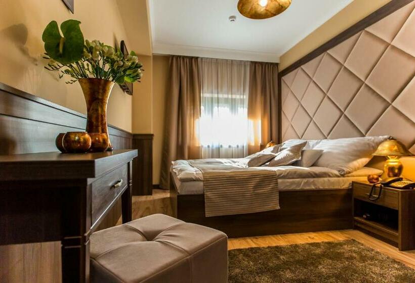 Семейный Номер Superior, Komló Hotel Gyula
