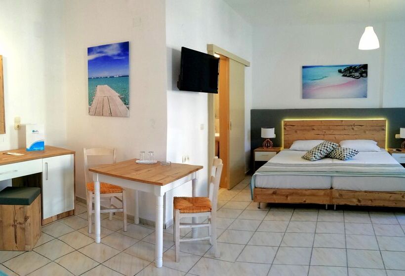 اتاق سوپریور با چشم‌انداز باغ, Almare Beach