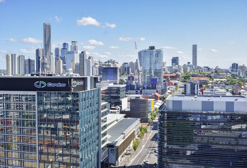 דירת שלושה חדרים, Belise Apartments