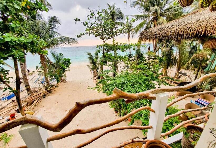 디럭스 테라스 룸 바다 전망, Kaiyana Boracay Beach Resort