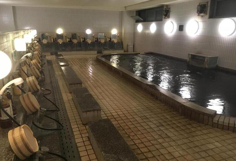 Номер Стандарт Индивидуальный, Crown Hills Oita