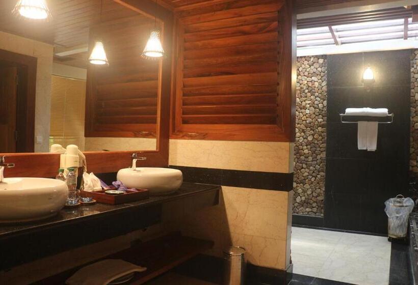 سوییت لوکس, Try Palace Resort Kep