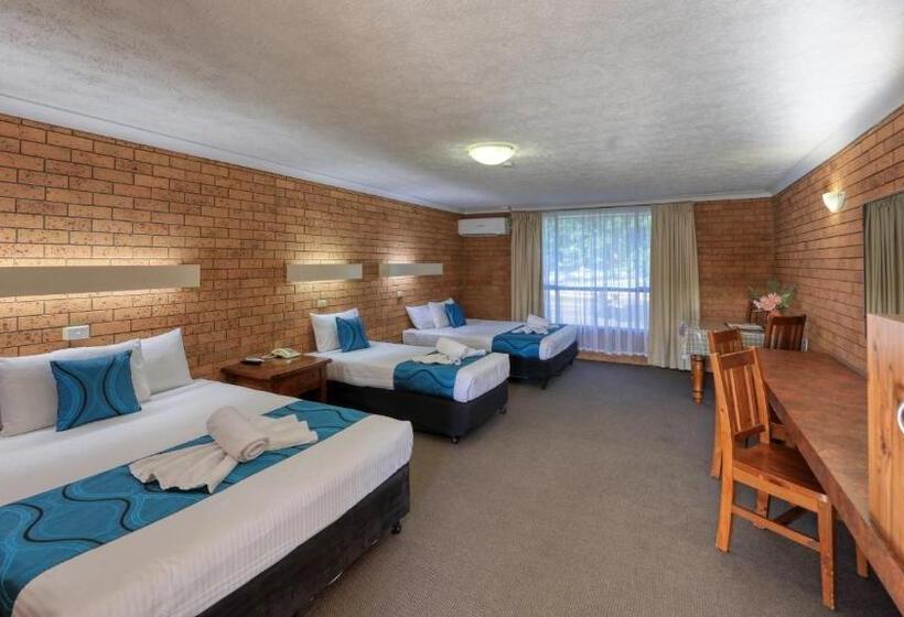 Quarto Economy, James Street Motor Inn