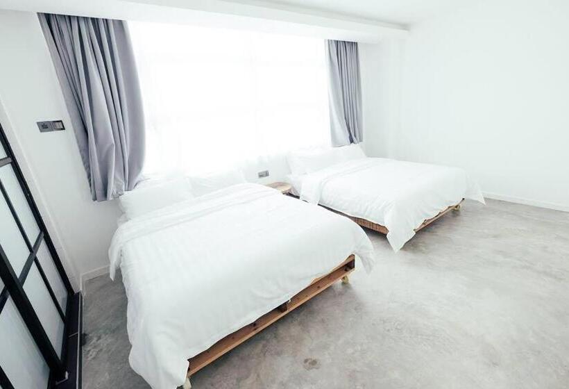 اتاق خانوادگی, White Loft