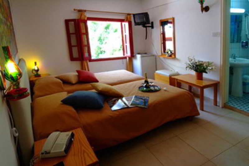 اتاق سوپریور, White Loft
