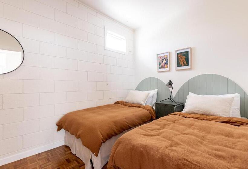 جناح, Kangaroo Island Seaview Motel