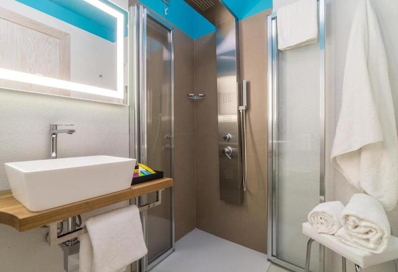 Номер Стандарт Трехместный, L Ambasciata Hotel De Charme