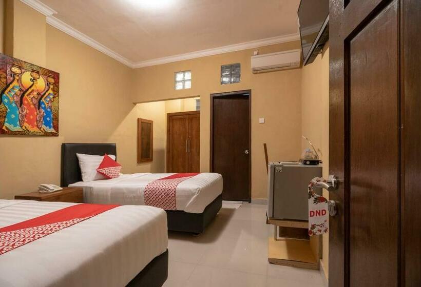 Номер Deluxe, Capital O 612 Dante Guesthouse