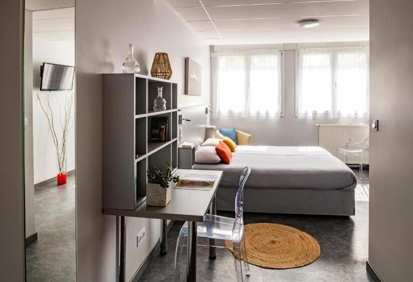 استودیوی سوپریور, Smartappart Lorient