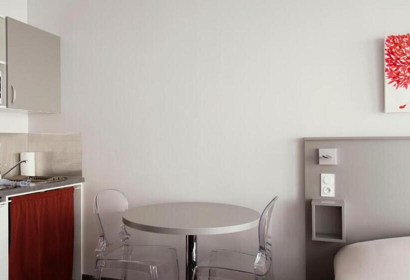 استودیو خانوادگی, Smartappart Lorient