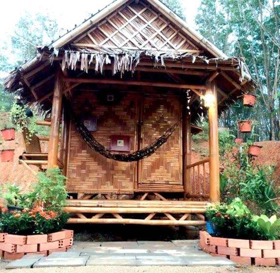 Бунгало Стандарт, Rimsuan House