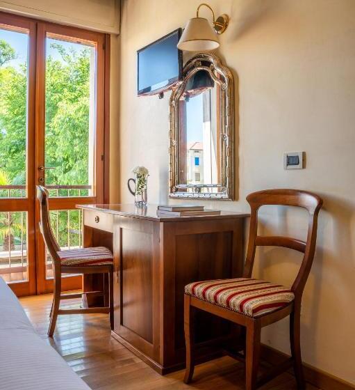 اتاق استاندارد چهار تخته, Terme Posta Padova Hotel Rc12