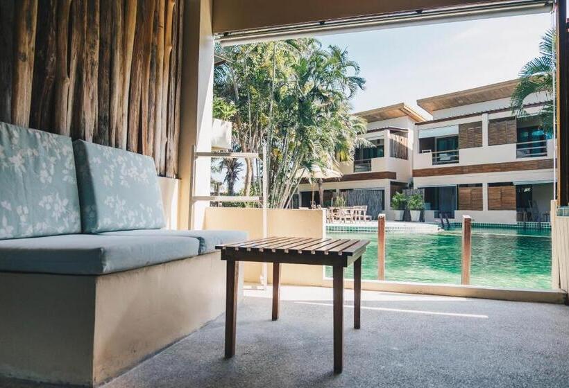 스탠다드 룸, The Hideaway Resort