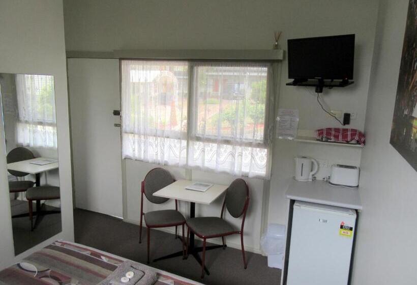 스탠다드 룸, The Highlander Motel   24hr Check In