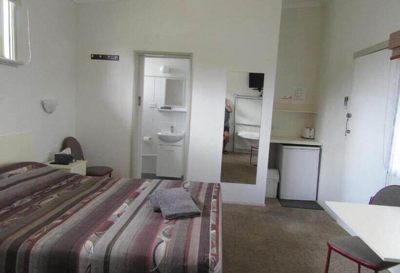 패밀리 룸, The Highlander Motel   24hr Check In