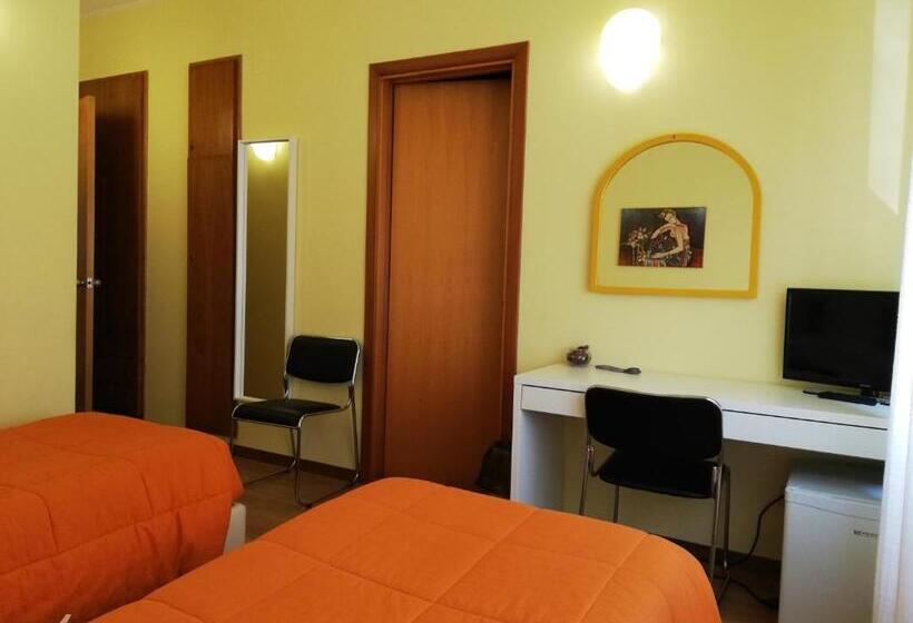 Номер Стандарт, Albergo Roma