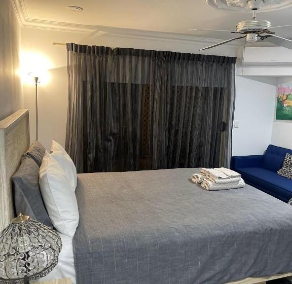 디럭스 스위트, Tambaridge Bed & Breakfast