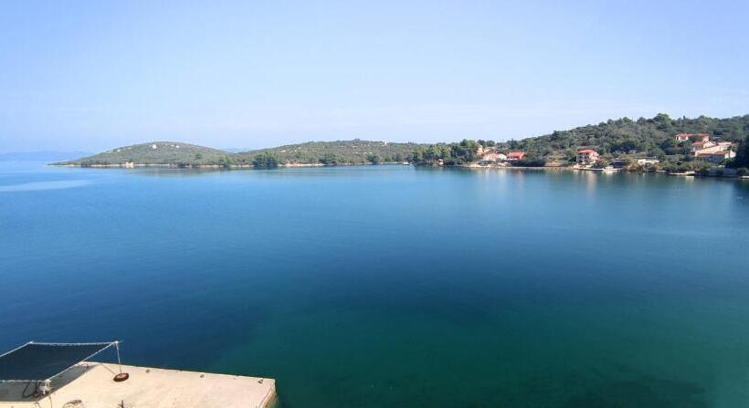 Номер Стандарт Вид на Море, Pansion Alen Dugi Otok
