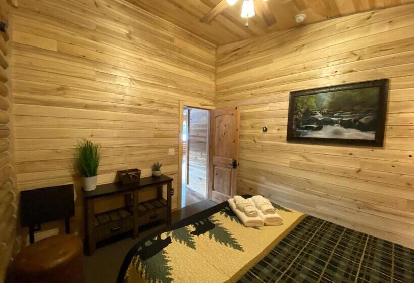 Номер Deluxe, Alaska Knotty Pine B&b